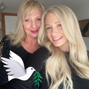 Meet your Posher, Loretta